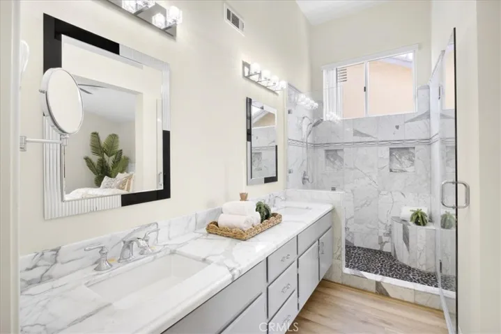 6 Kendall, Lake Forest, California 92610