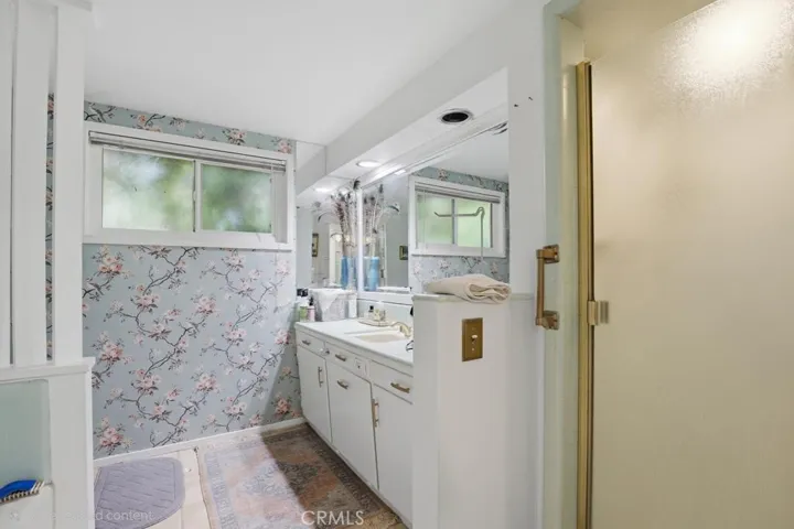 55 Pine Oaks Road, Oroville, California 95966