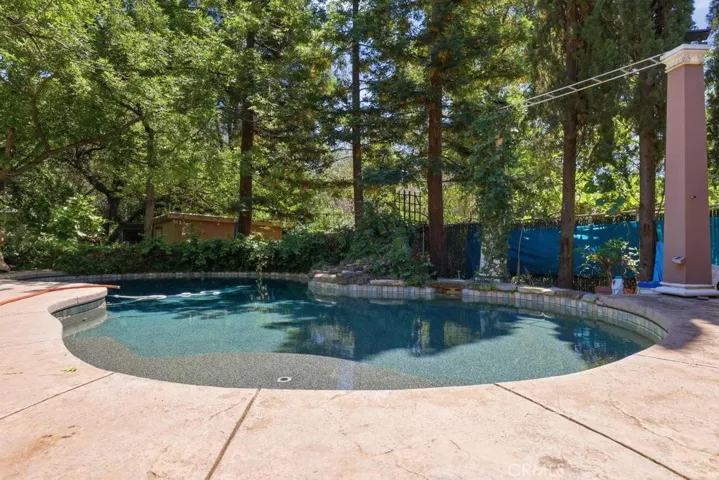55 Pine Oaks Road, Oroville, California 95966