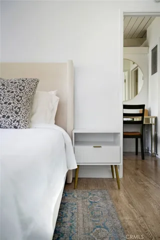 121 Rosecrans Avenue C, Manhattan Beach, California 90266