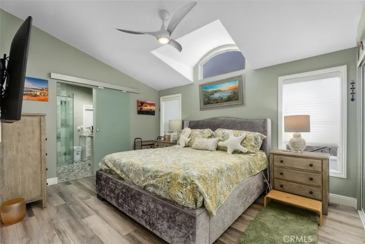 Spacious Primary Bedroom!
