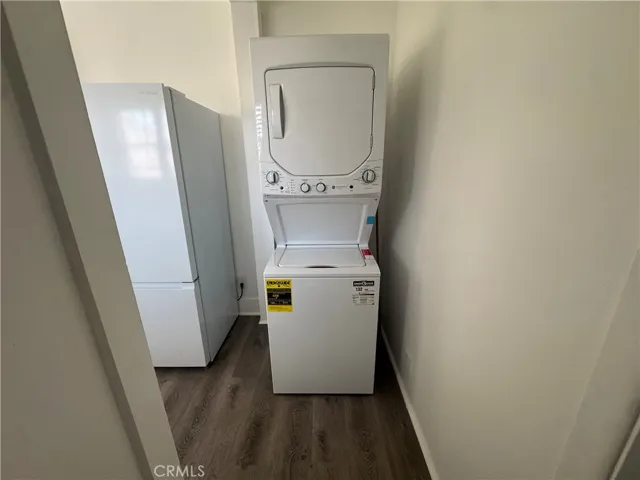 5160 1/2 Franklin Avenue, Los Angeles, California 90027