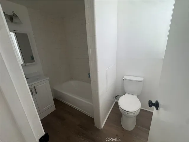 5160 1/2 Franklin Avenue, Los Angeles, California 90027