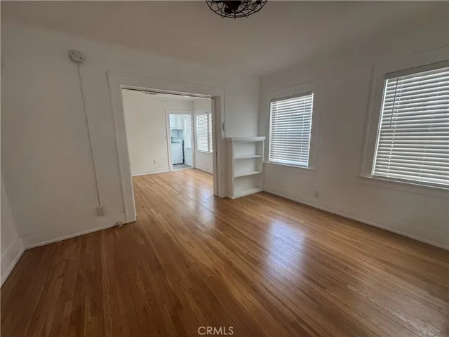 5160 1/2 Franklin Avenue, Los Angeles, California 90027