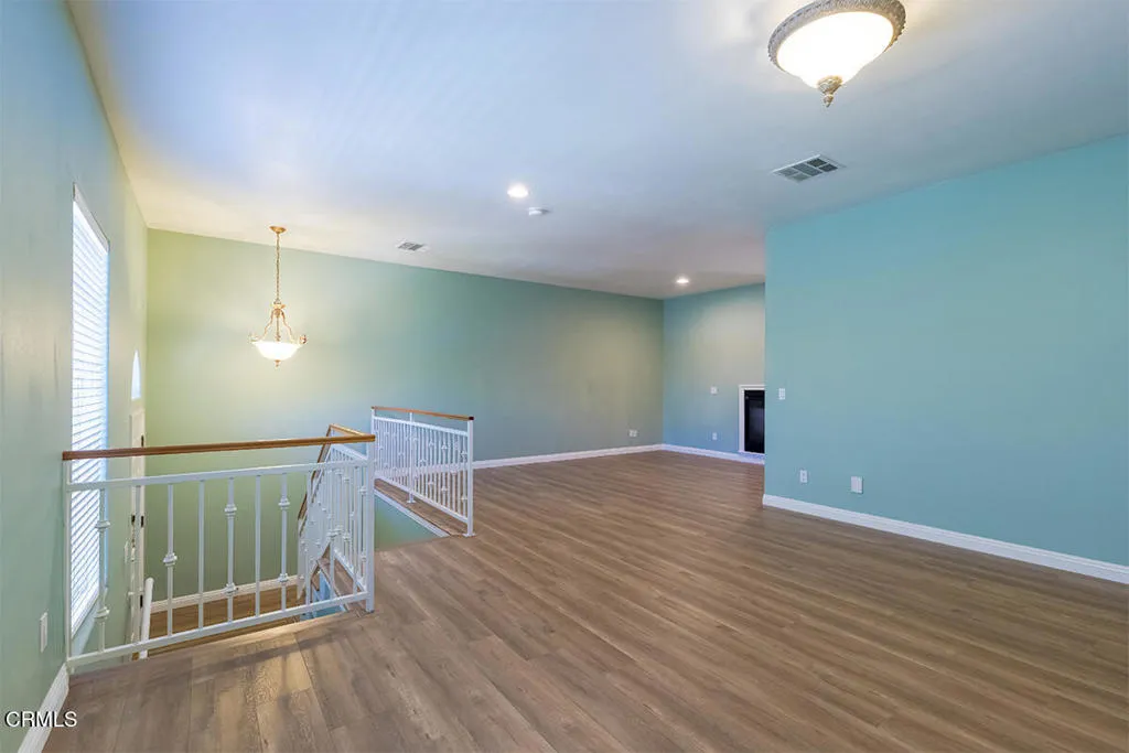 4516 Ramsdell Ave. La Cresenta-7 (1)