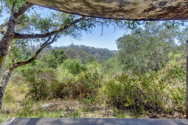 425 Echo Valley Road, Salinas, California 93907