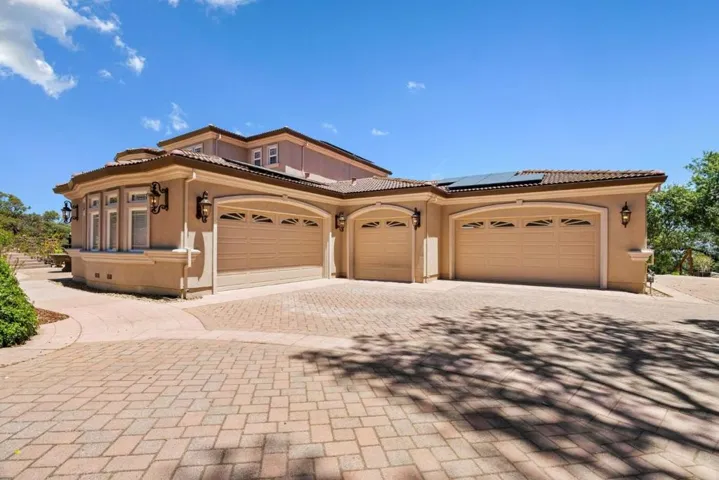 18600 Castle Ridge Drive, Morgan Hill, California 95037