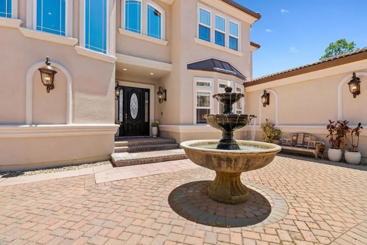 18600 Castle Ridge Drive, Morgan Hill, California 95037