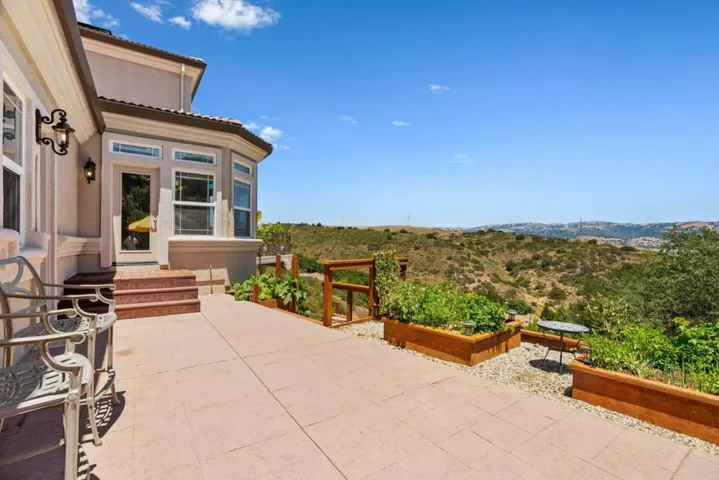 18600 Castle Ridge Drive, Morgan Hill, California 95037