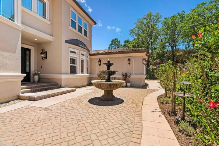 18600 Castle Ridge Drive, Morgan Hill, California 95037