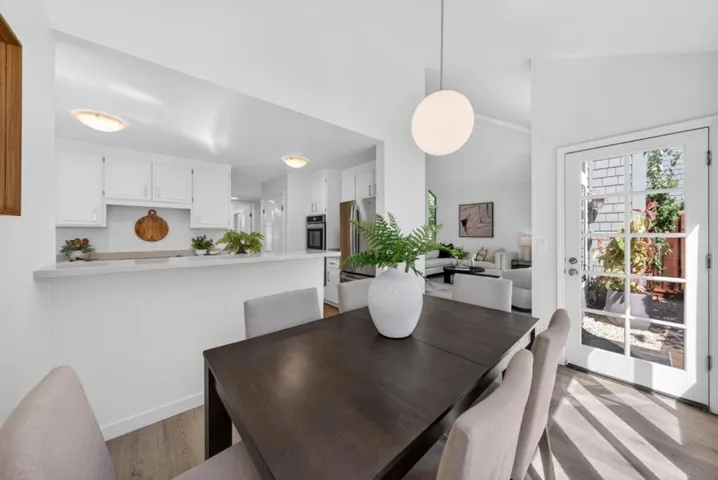 2080 Marich Way 15, Mountain View, California 94040