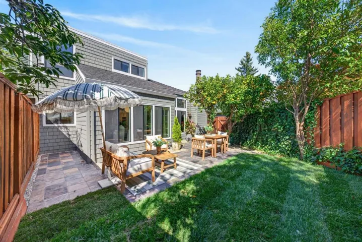 2080 Marich Way 15, Mountain View, California 94040