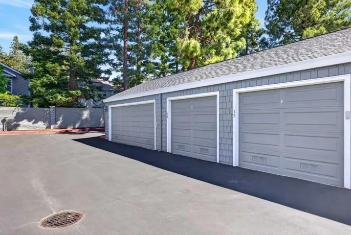 2080 Marich Way 15, Mountain View, California 94040