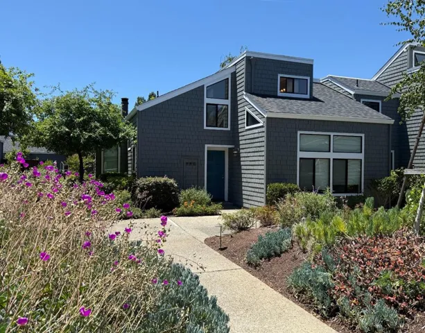 2080 Marich Way 15, Mountain View, California 94040