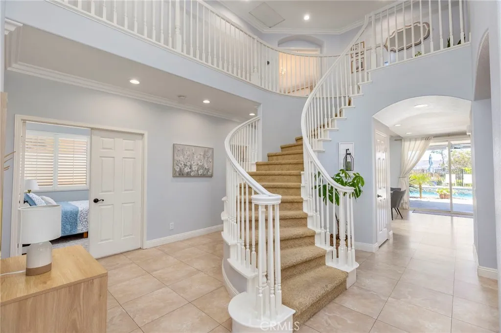42711 Mountain Shadow Road, Murrieta, California 92562 — photo 4