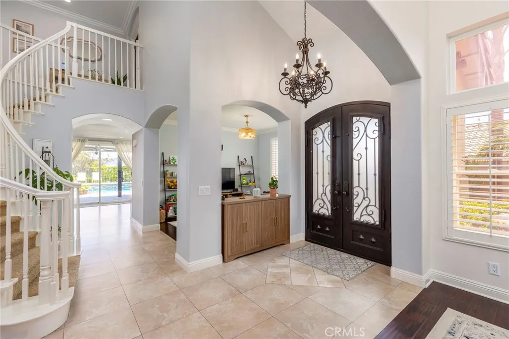 42711 Mountain Shadow Road, Murrieta, California 92562 — photo 5