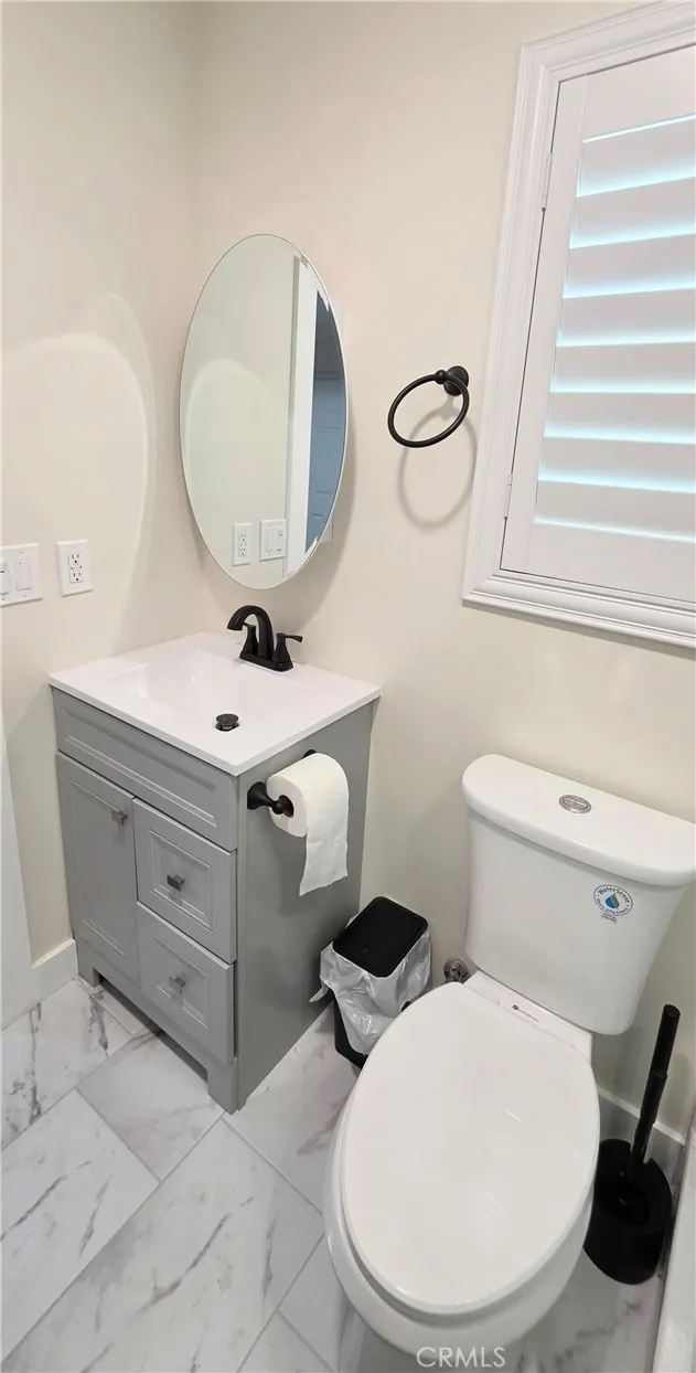 Main bedroom bath