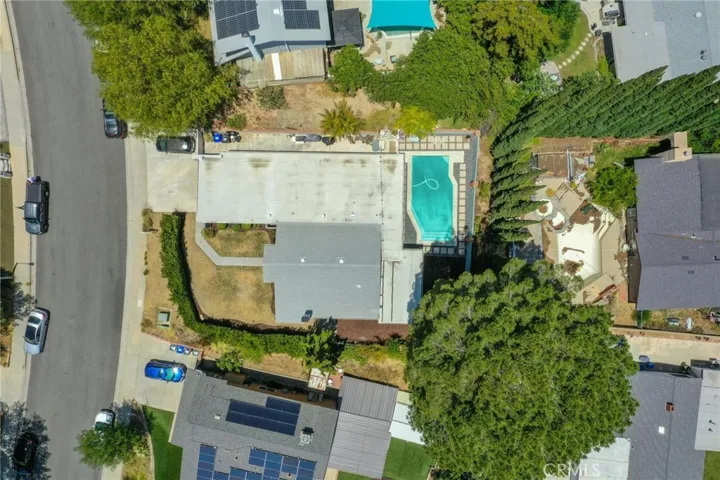 23041 La Granja, Valencia, California 91354