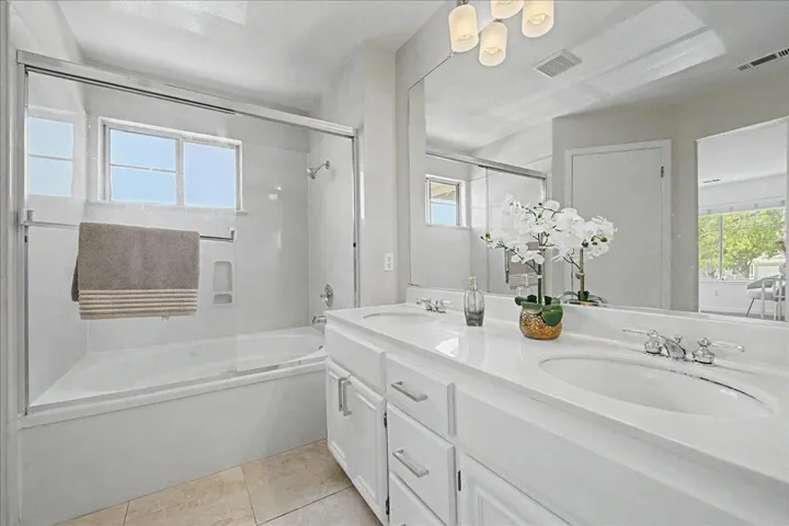 288 Diamond Way, Milpitas, California 95035