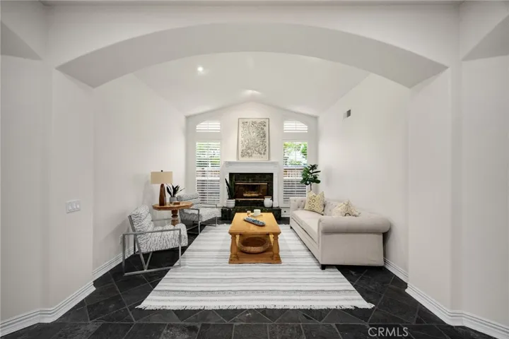 8040 Corte Sasafras, Carlsbad, California 92009