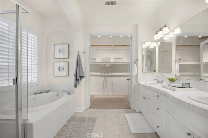8040 Corte Sasafras, Carlsbad, California 92009