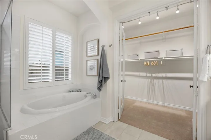 8040 Corte Sasafras, Carlsbad, California 92009