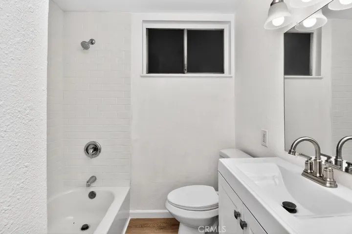 21015 Rio Vista, Needles, California 92363