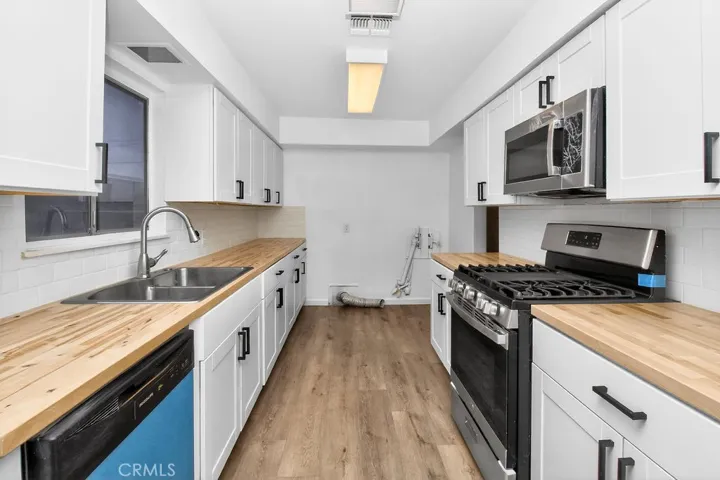 21015 Rio Vista, Needles, California 92363