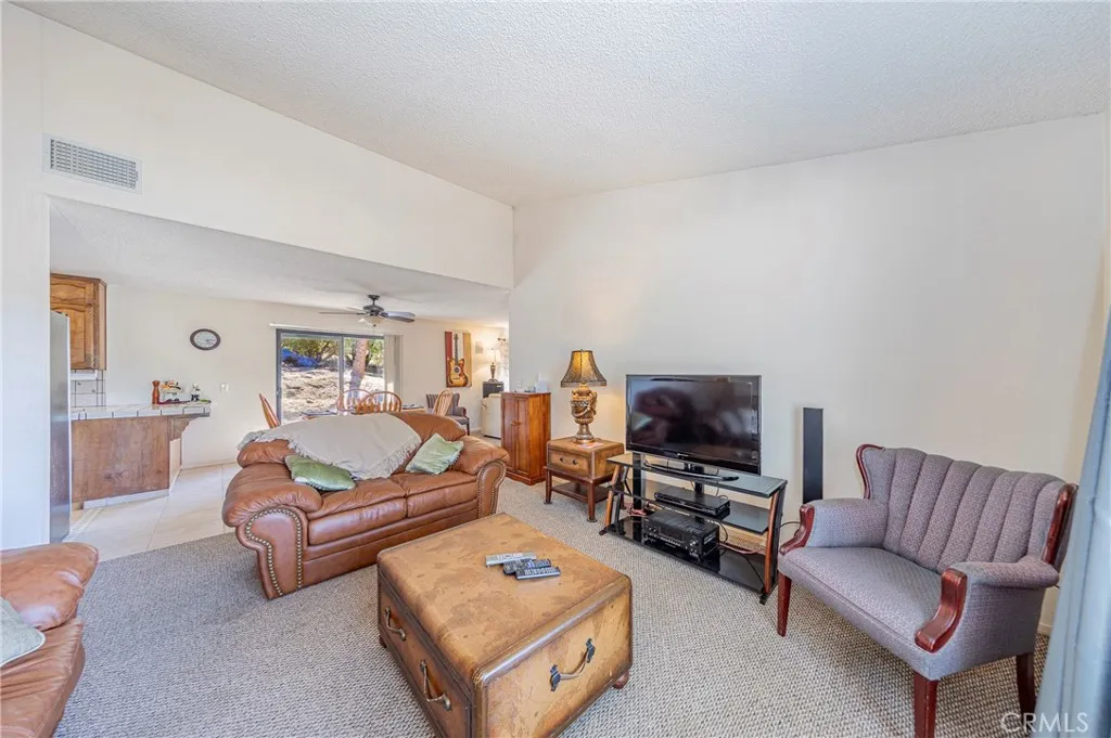 29610 Kit Carson Court, Coarsegold, California 93614 — photo 5