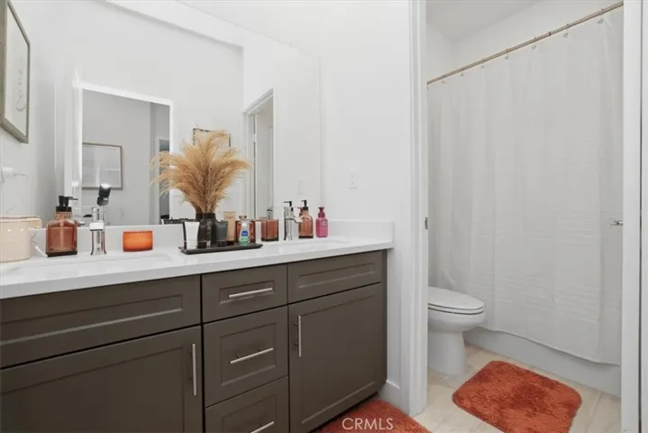 Guest Bathroom #2