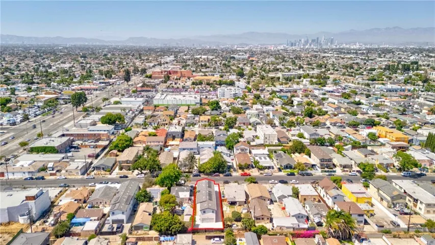 924 W 75th Street, Los Angeles, California 90044