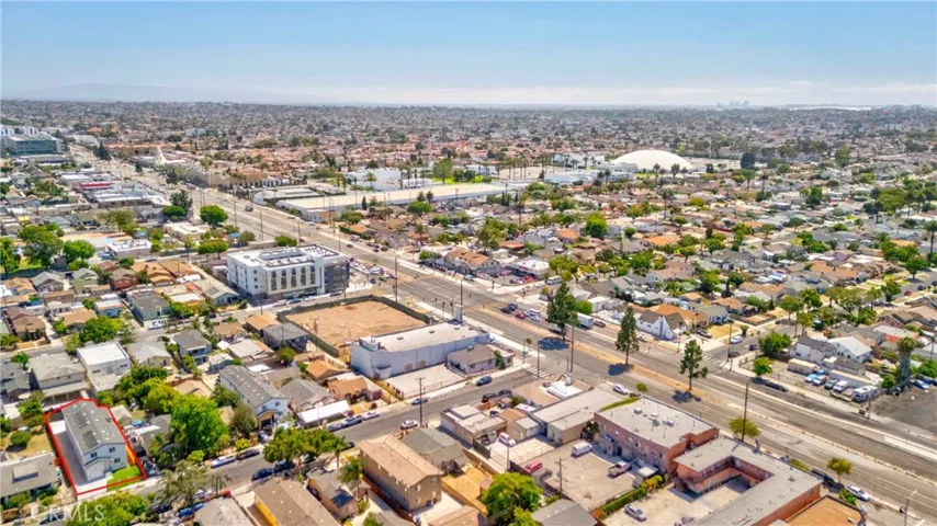 924 W 75th Street, Los Angeles, California 90044