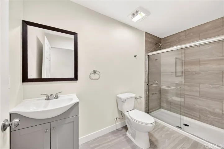 924 W 75th Street, Los Angeles, California 90044