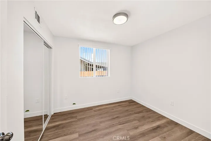 924 W 75th Street, Los Angeles, California 90044