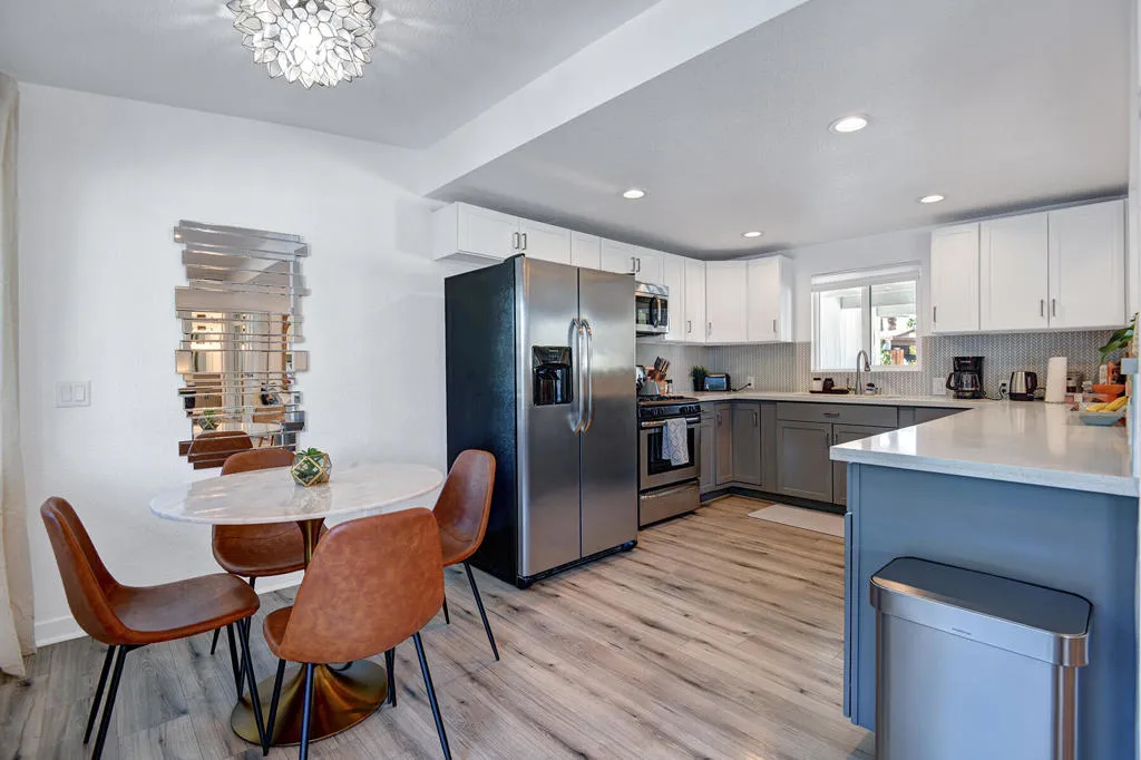 KITCHEN TABLE AND KITCHEN.jpg mls