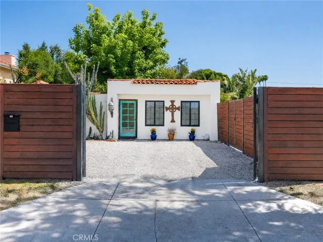 22028 Covello Street A & B, Canoga Park, California 91303