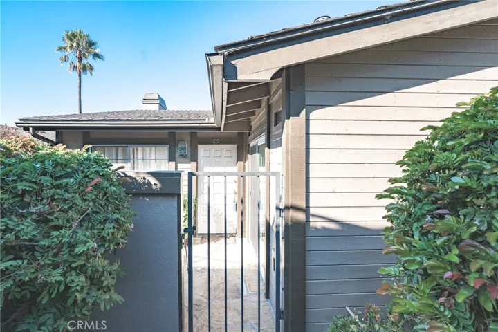 2175 Pacific E5, Costa Mesa, California 92627