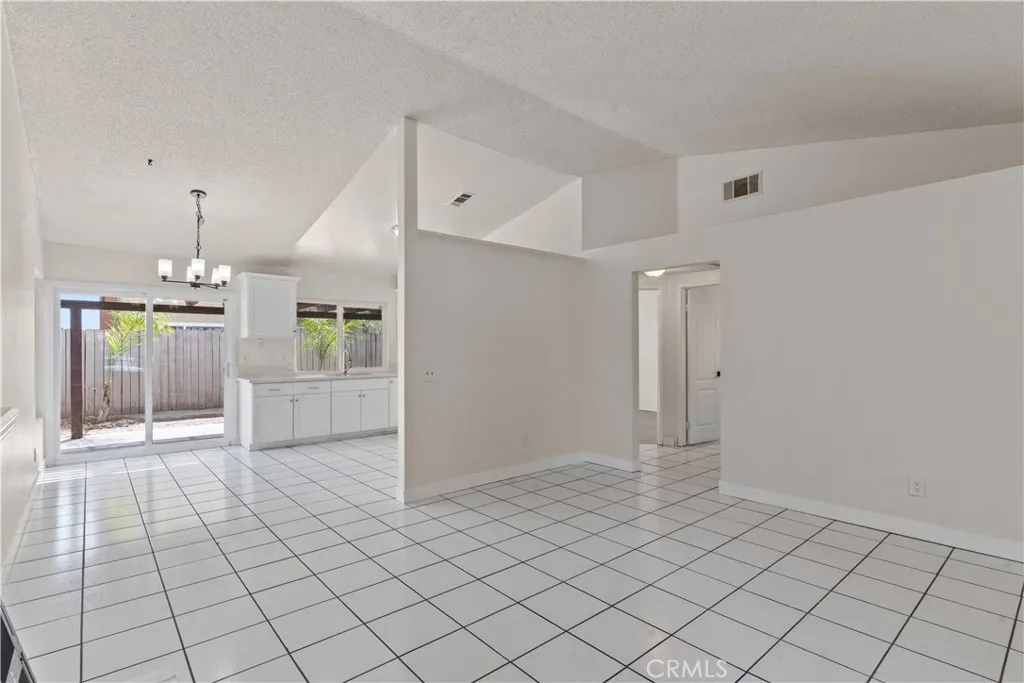 1529 Apple Creek, Perris, California 92571 — photo 4