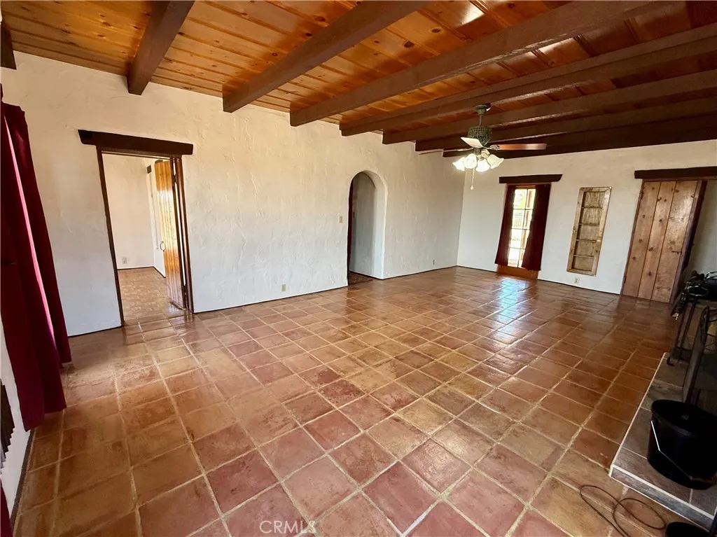 Large living room Large living room