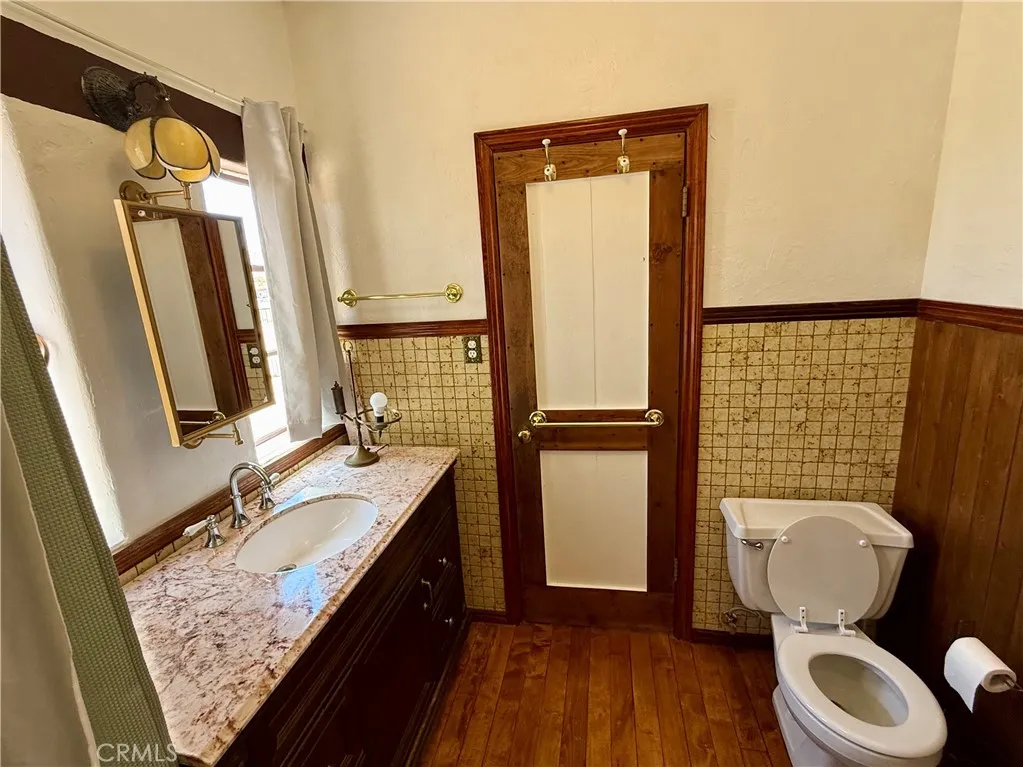 Master bathroom Master bathroom