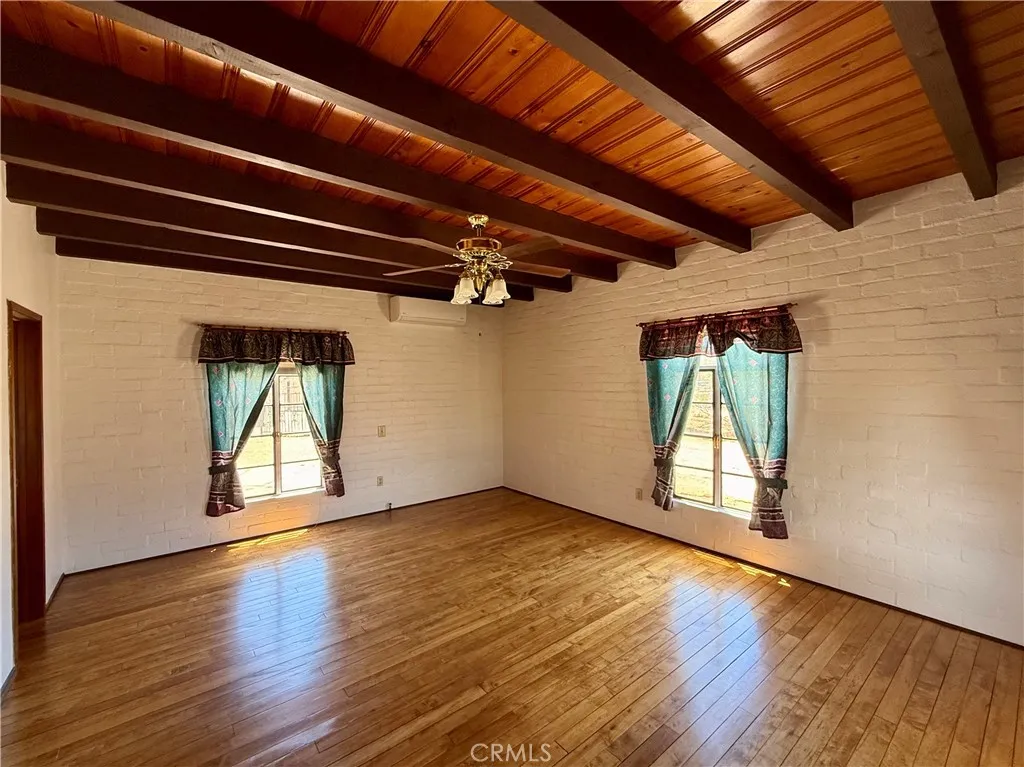 Large master bedroom Large master bedroom