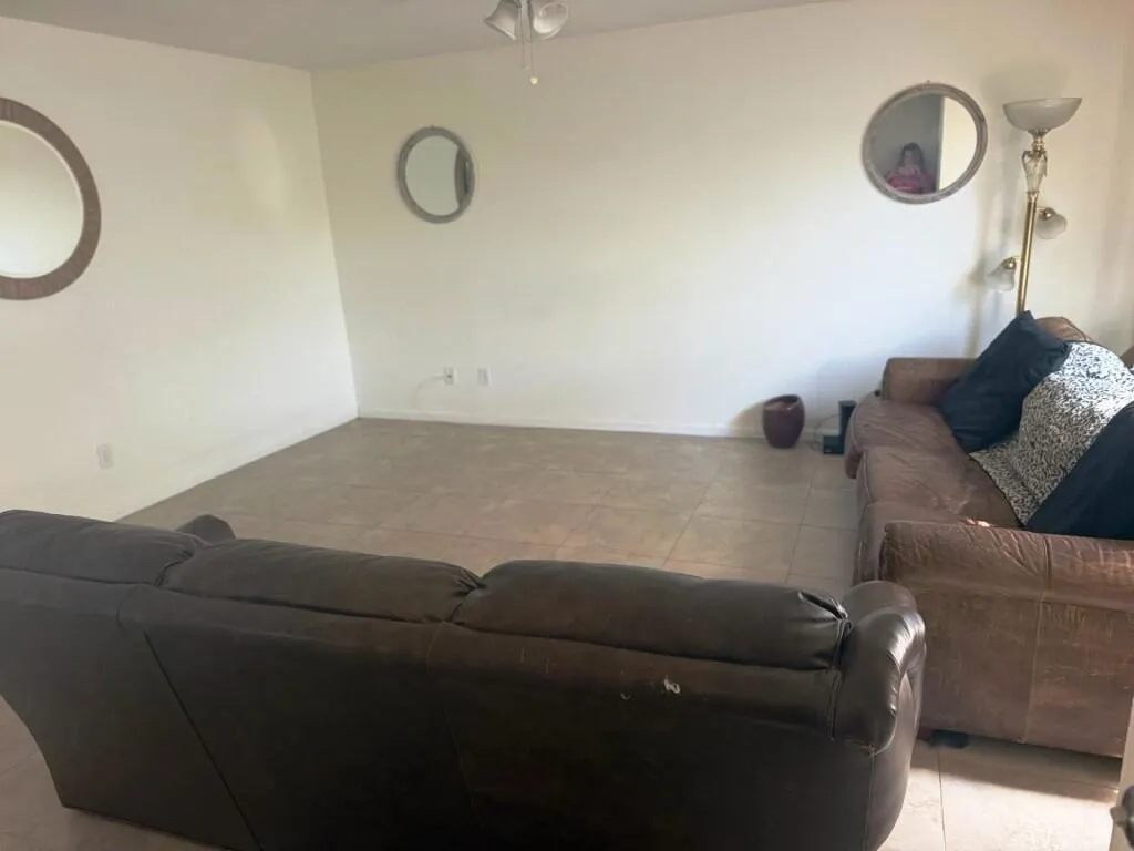 Sitting Area