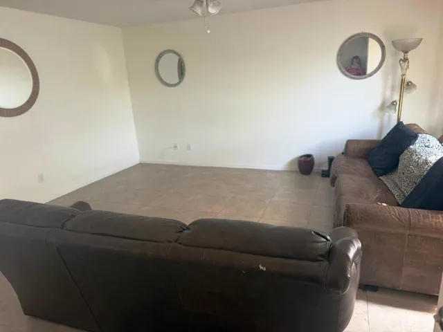 Sitting Area