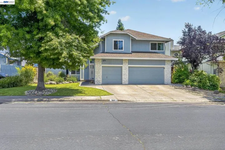 9111 Piccadilly Circle, Windsor, California 95492