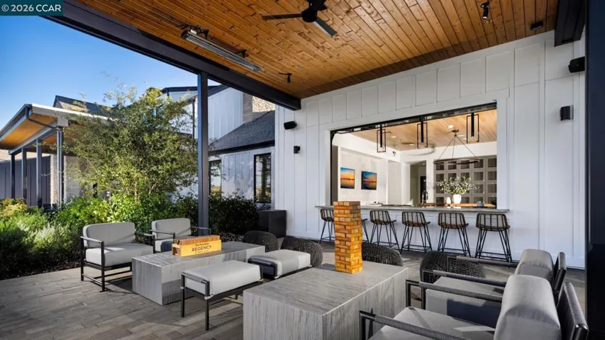Community Indoor/Outdoor Bar