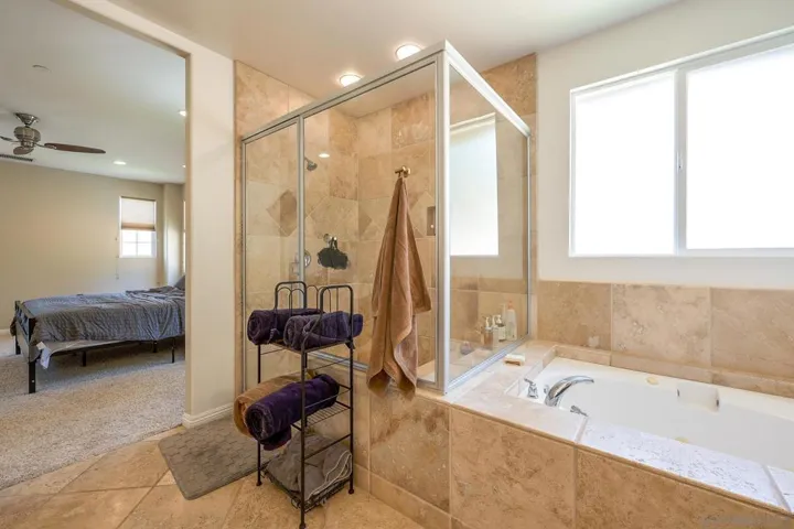 3436 Laurashawn Ln, Escondido, California 92026