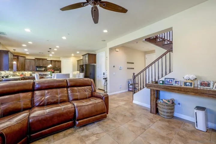 3436 Laurashawn Ln, Escondido, California 92026