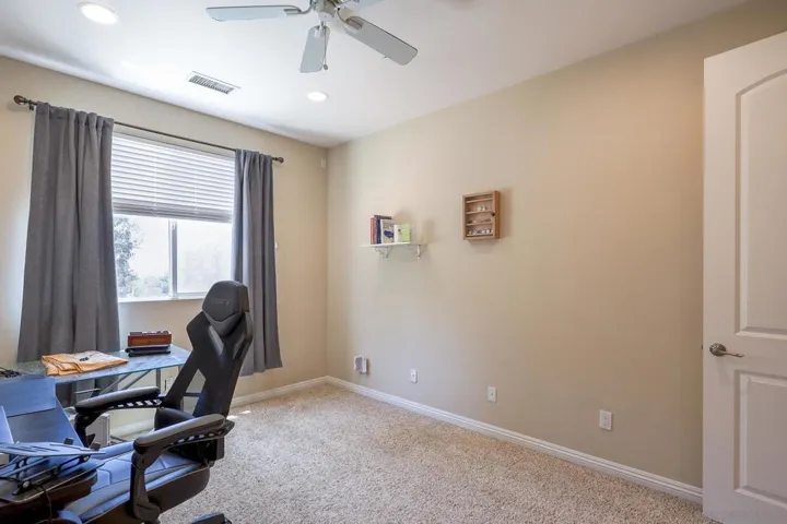 3436 Laurashawn Ln, Escondido, California 92026