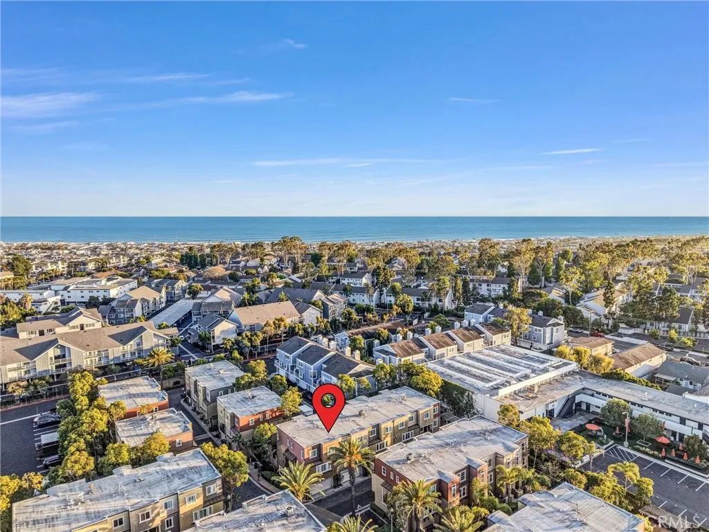 Ride your bike to the beach.  Close to shopping, dining and more!