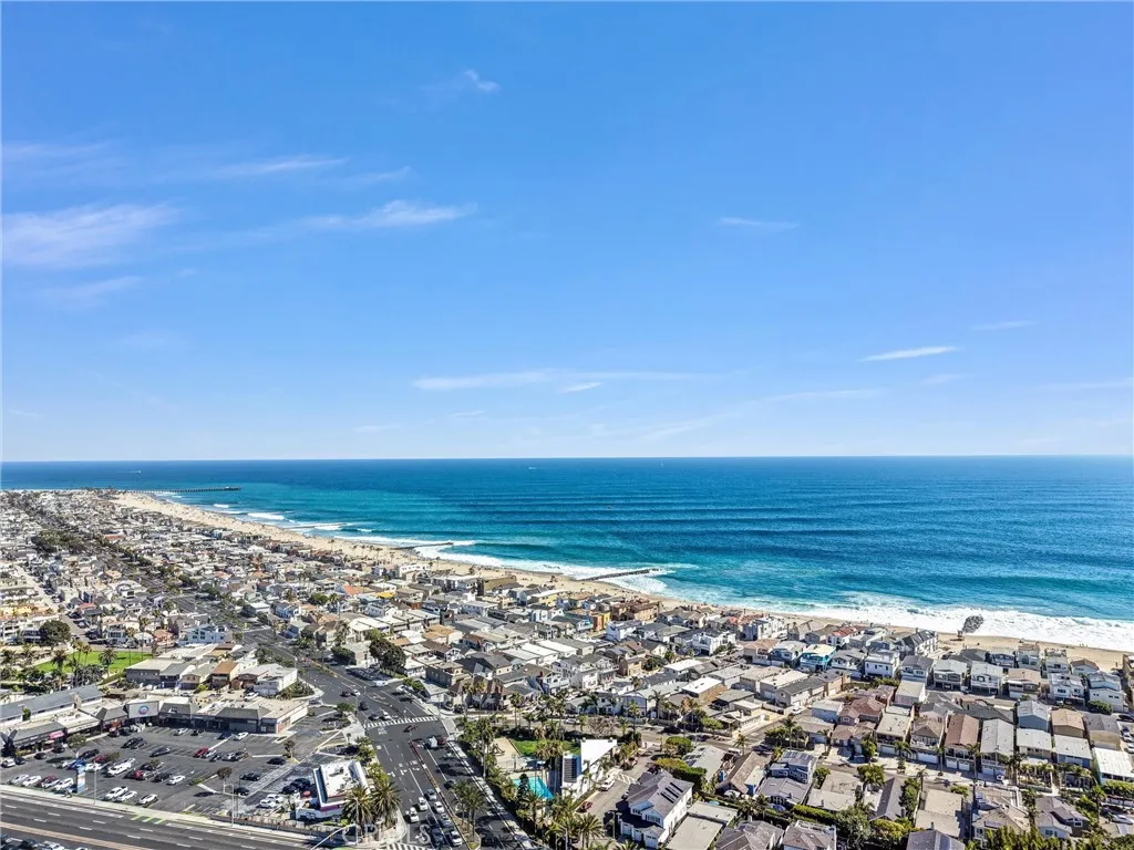 Close to PCH